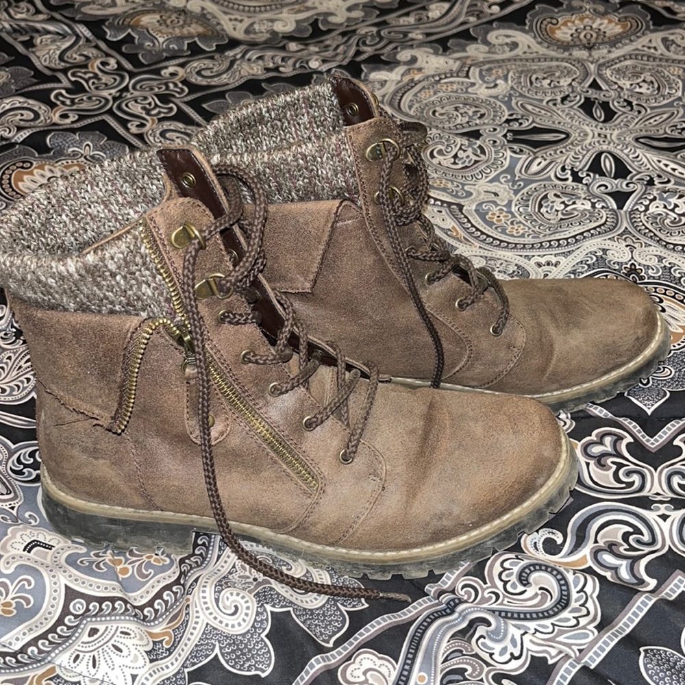 Super cute brown boots from Tjmaxx